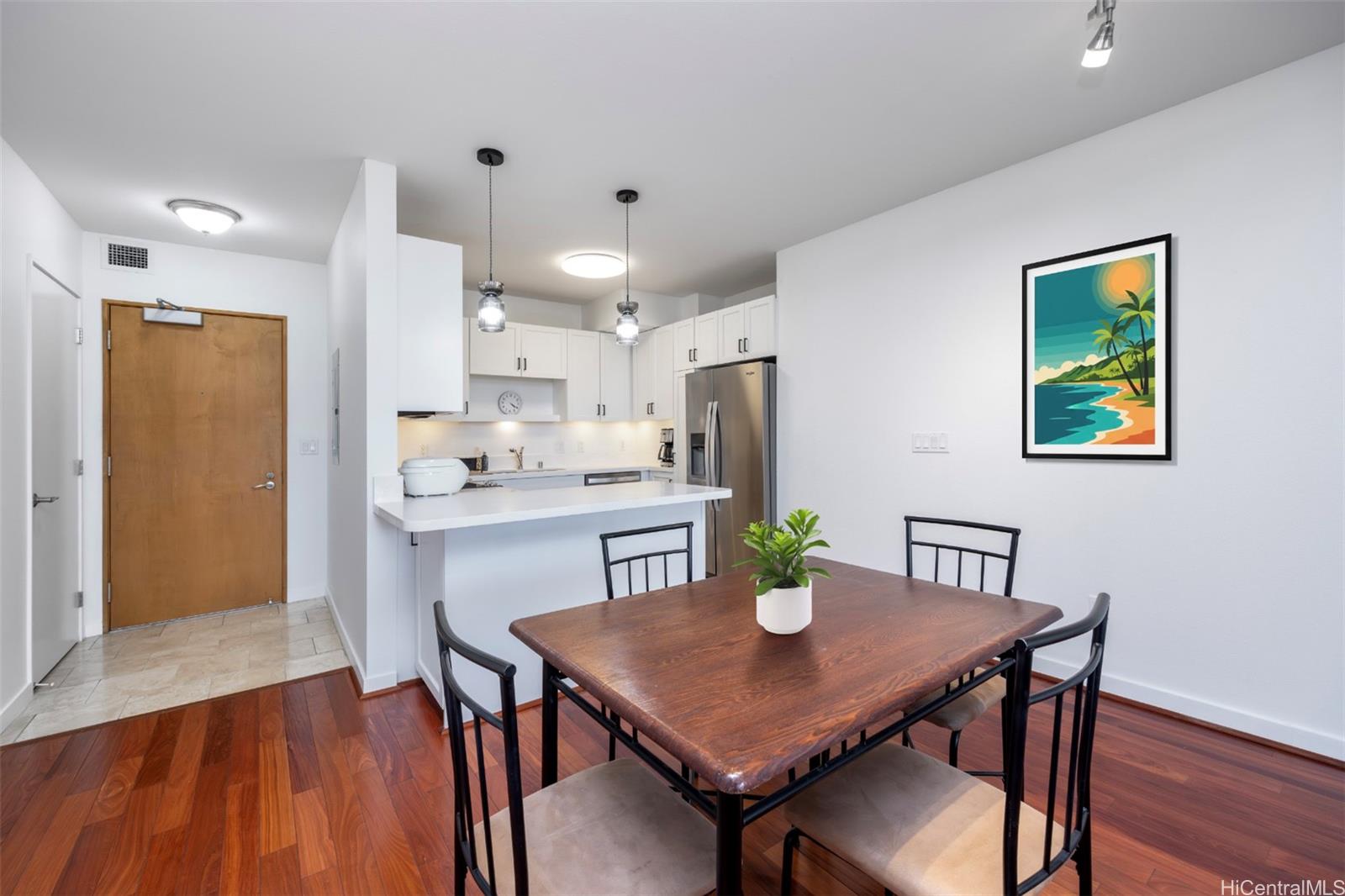 Lanikea At Waikiki condo # 702, Honolulu, Hawaii - photo 8 of 25