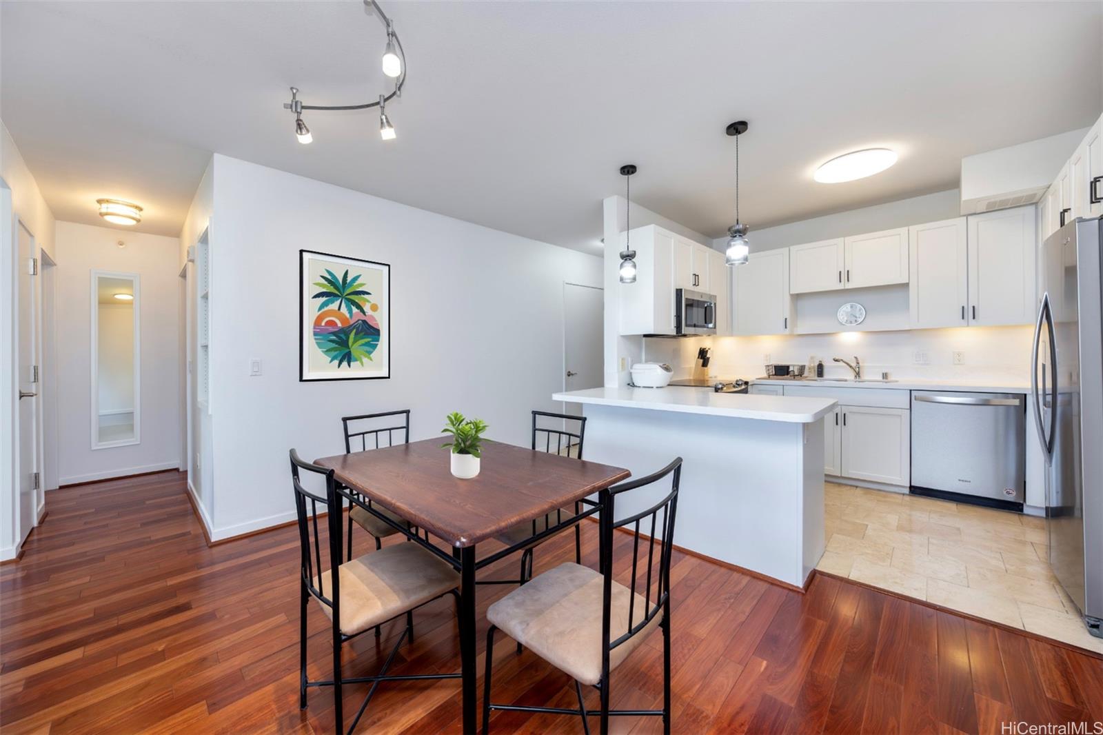 Lanikea At Waikiki condo # 702, Honolulu, Hawaii - photo 9 of 25