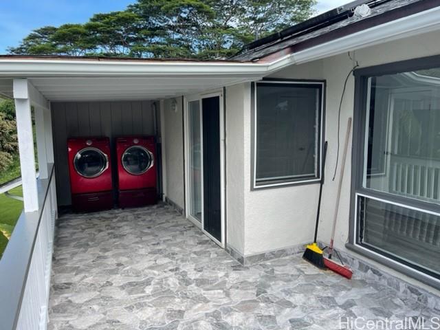 42-135 Old Kalanianaole Rd Kailua - Rental - photo 2 of 9