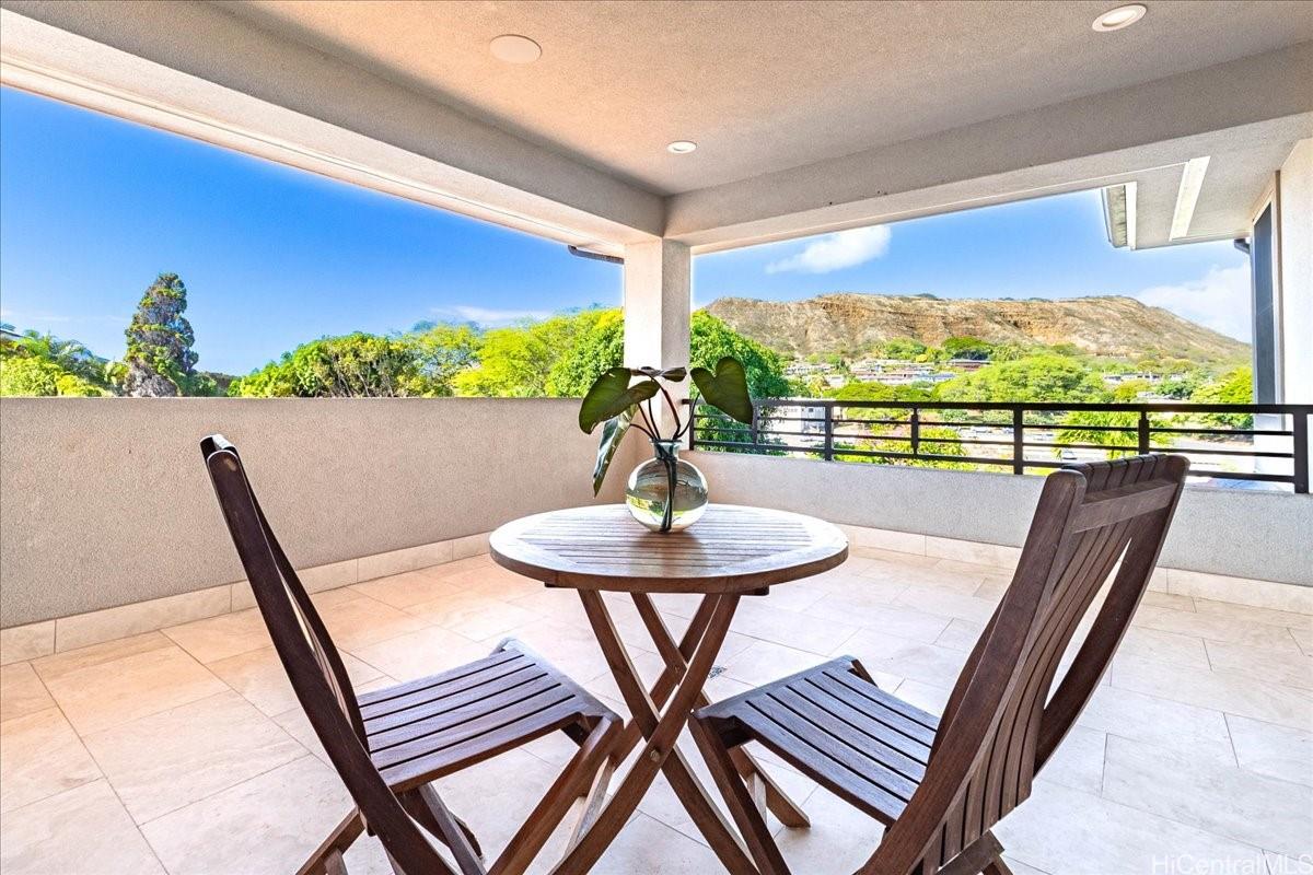 4218  Kaimanahila Street Diamond Head, Diamond Head home - photo 14 of 25