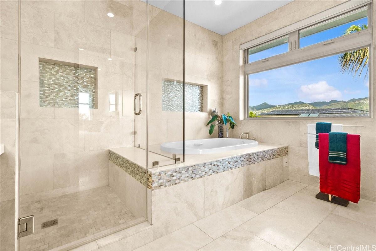 4218  Kaimanahila Street Diamond Head, Diamond Head home - photo 18 of 25