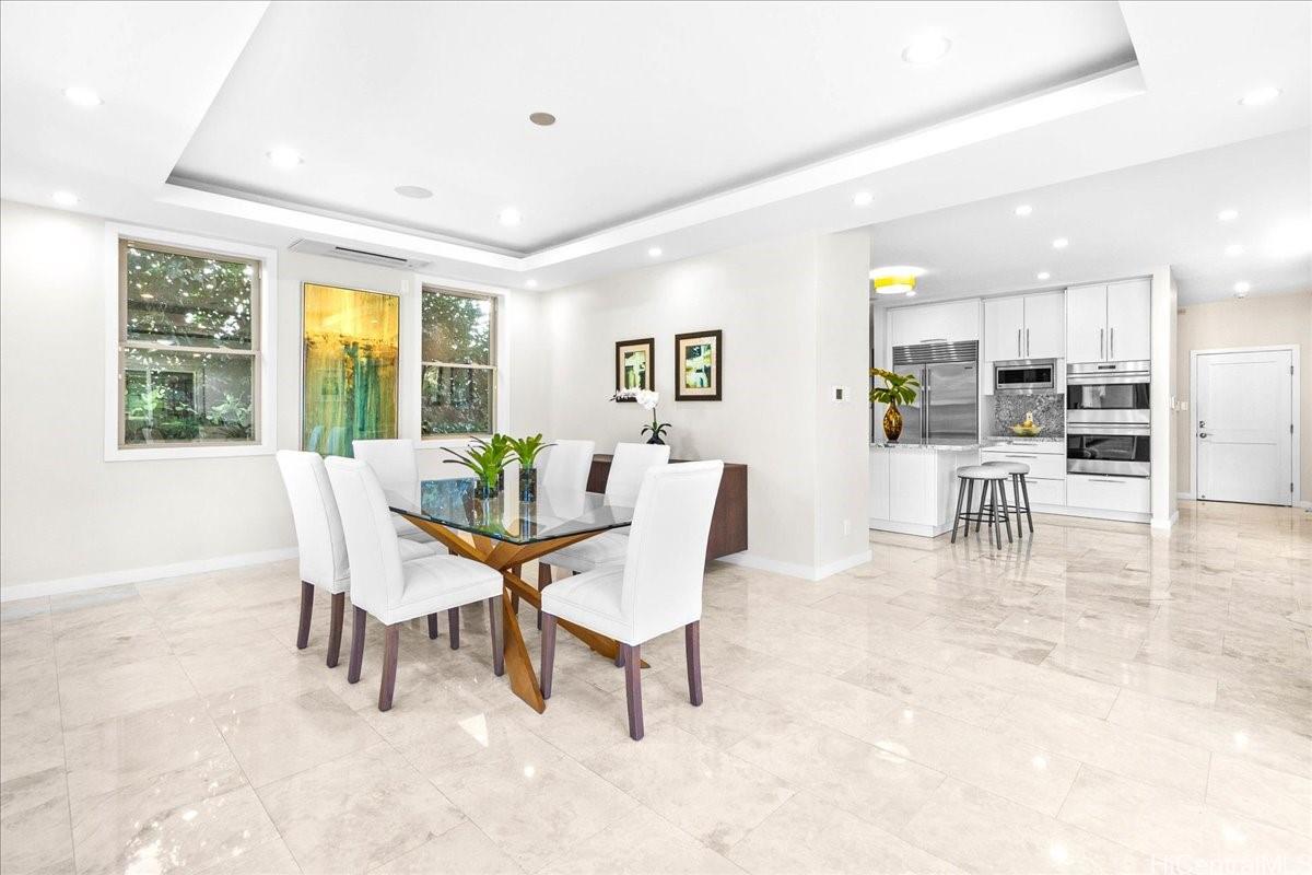 4218  Kaimanahila Street Diamond Head, Diamond Head home - photo 8 of 25