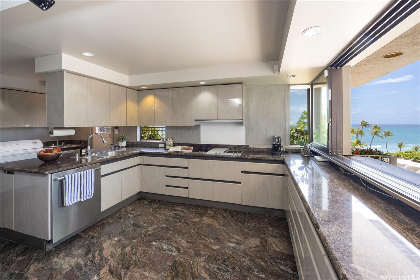 4219  Kaikoo Place Diamond Head, Diamond Head home - photo 9 of 25