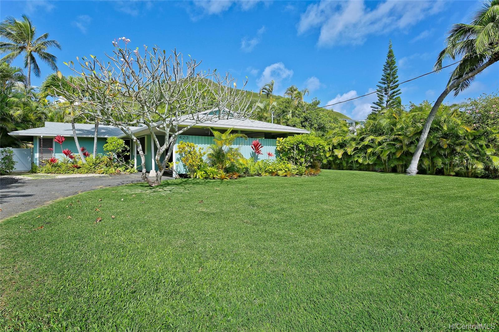 423 Ilimano Street , Kailua, Hi 96734 Kalaheo Hillside
