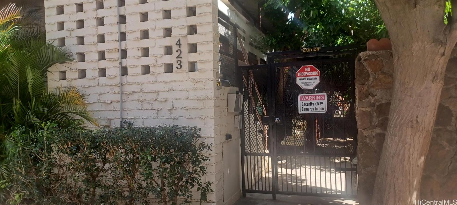 Promenade condo # 106, Honolulu, Hawaii - photo 3 of 25