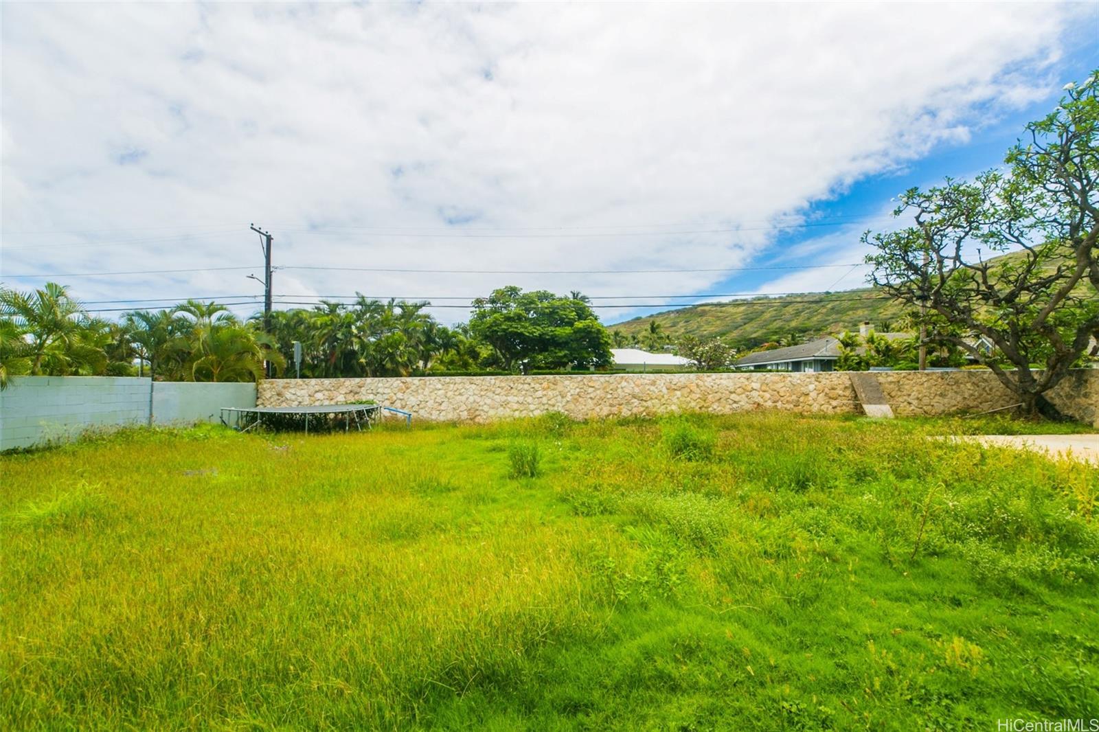 423  Portlock Road Portlock, Hawaii Kai home - photo 11 of 15