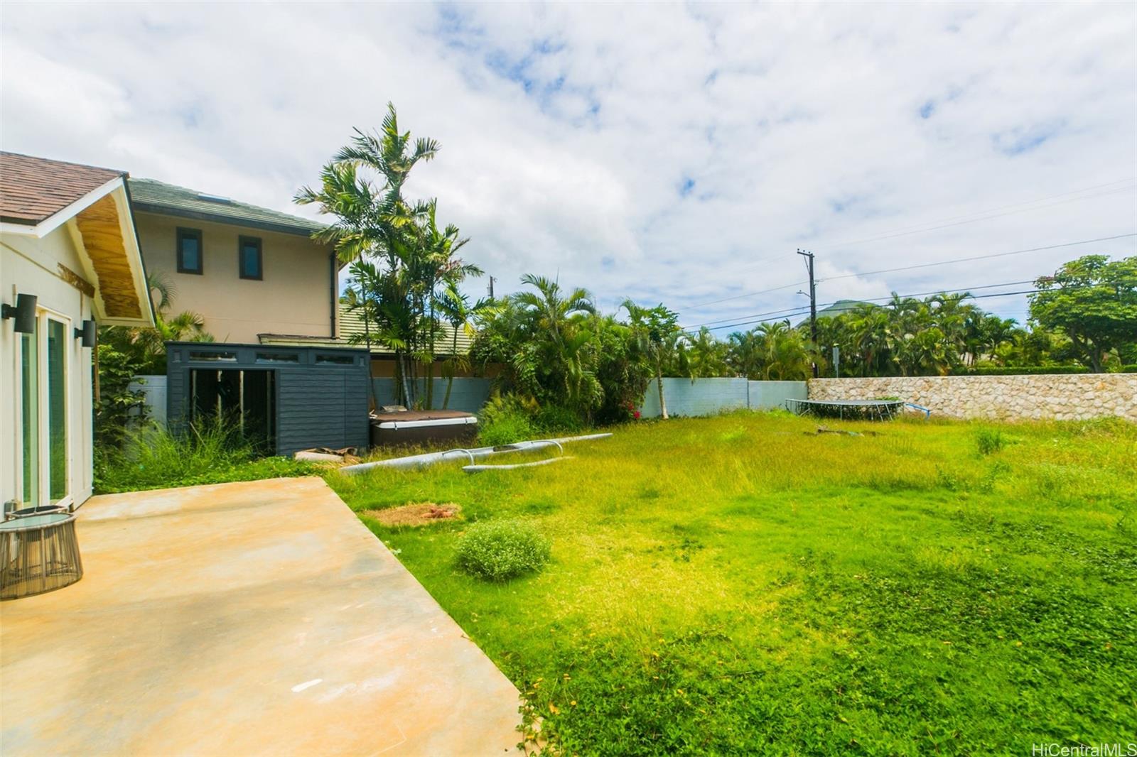 423  Portlock Road Portlock, Hawaii Kai home - photo 4 of 15