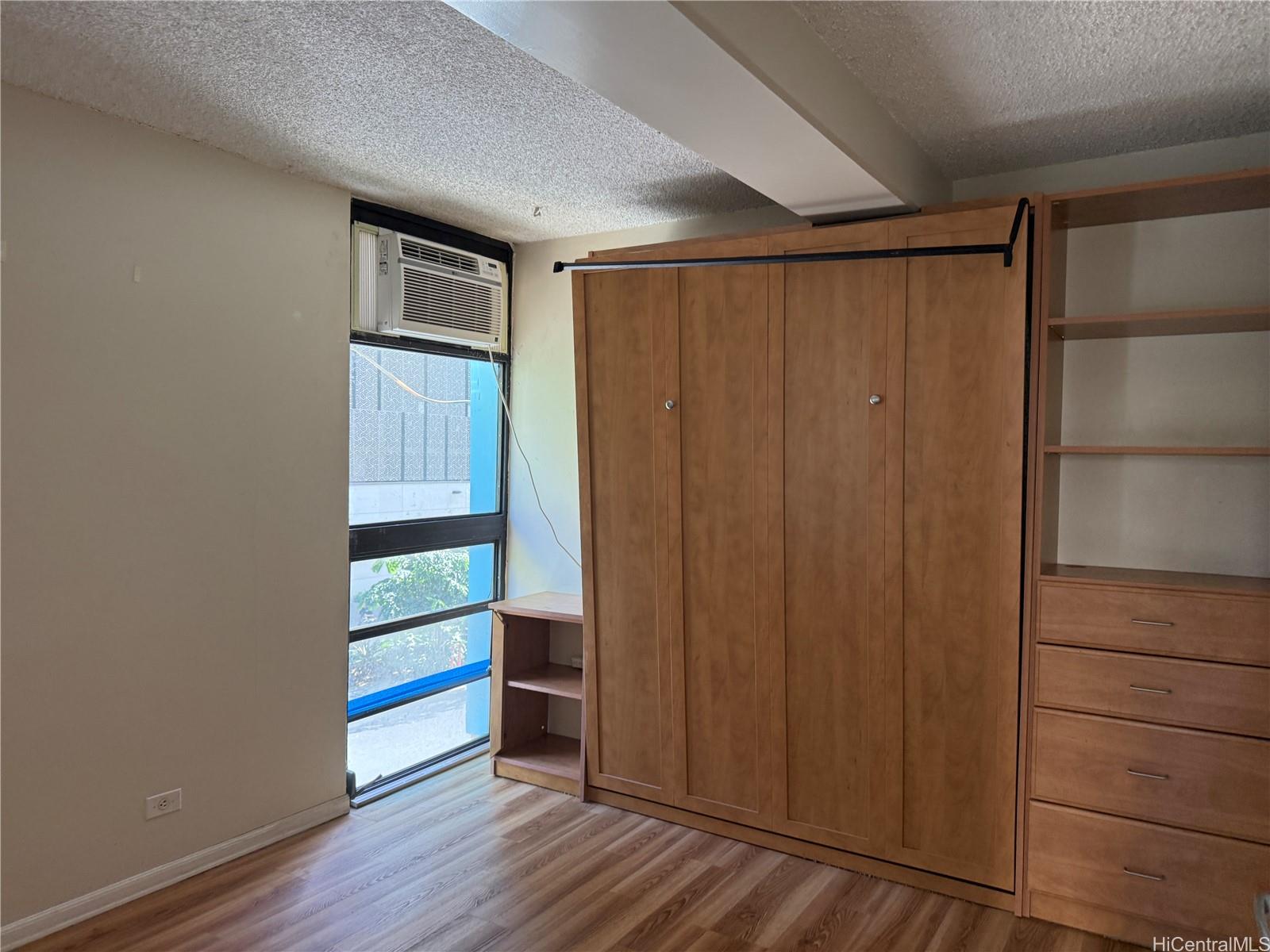 424 Walina St Honolulu - Rental - photo 5 of 10