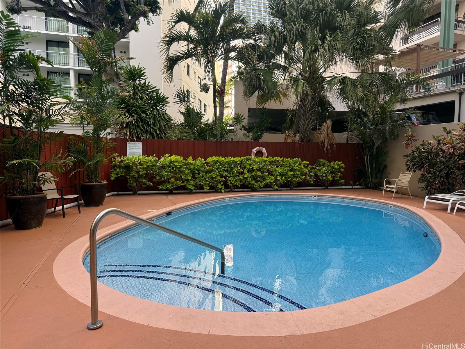 424 Walina Street Honolulu - Rental - photo 5 of 21