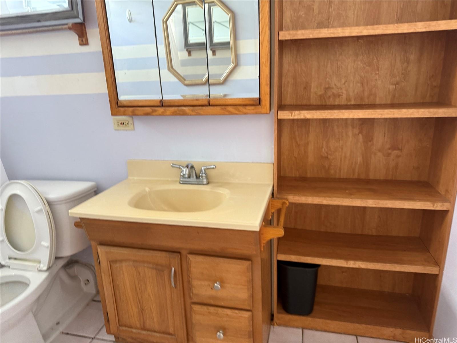 424 Walina St Honolulu - Rental - photo 6 of 10