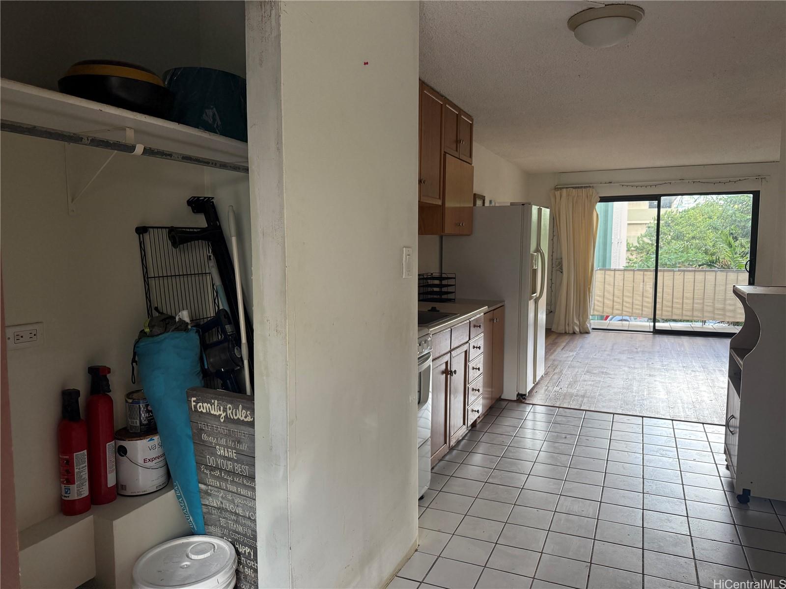 424 Walina Street Honolulu - Rental - photo 9 of 21