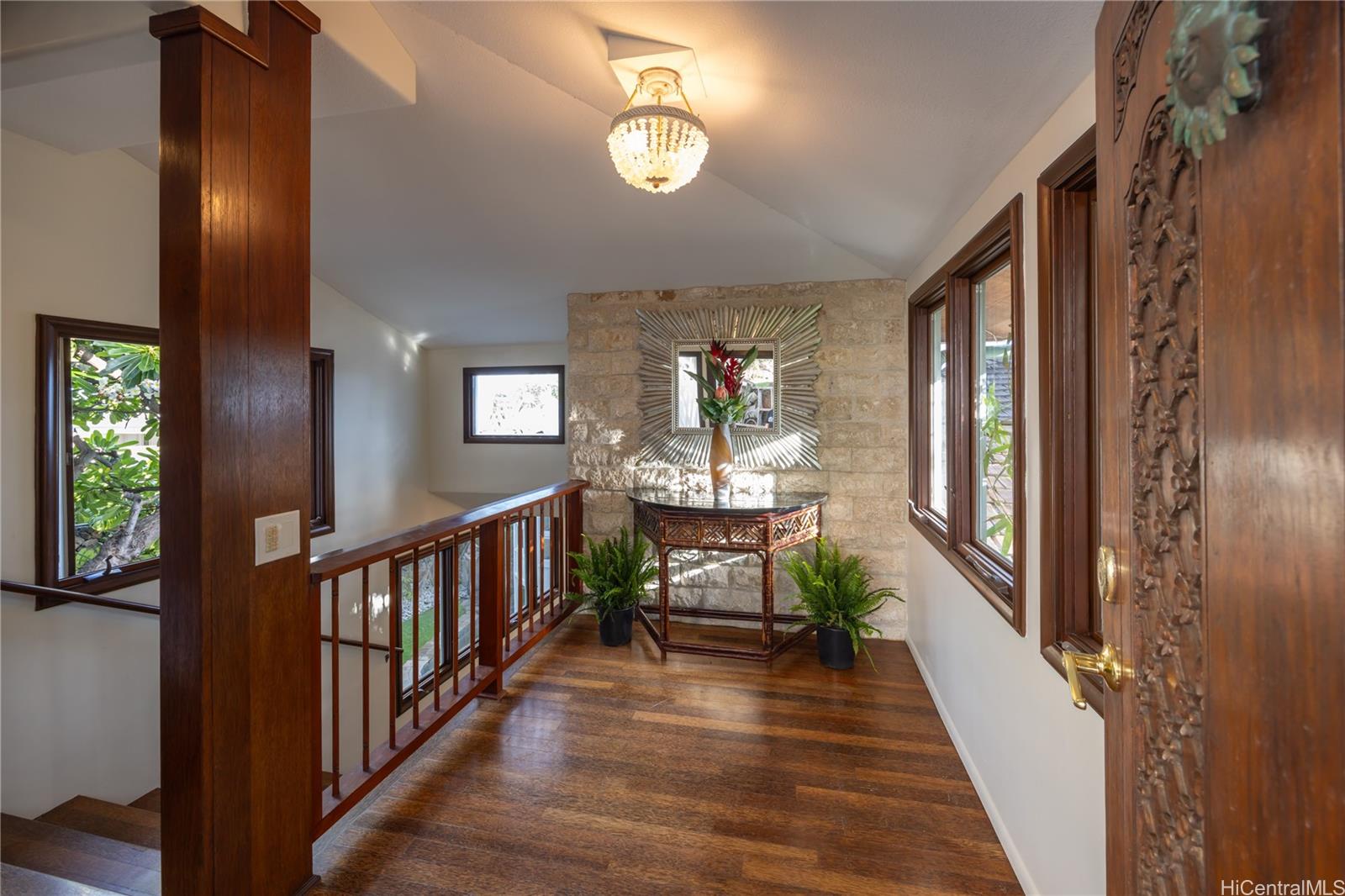 4240  Kaikoo Place Diamond Head, Diamond Head home - photo 13 of 25