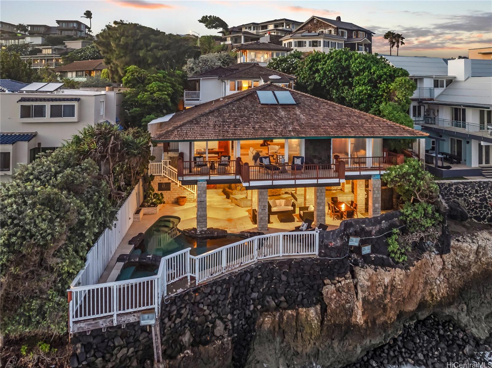 4240  Kaikoo Place Diamond Head, Diamond Head home - photo 3 of 25