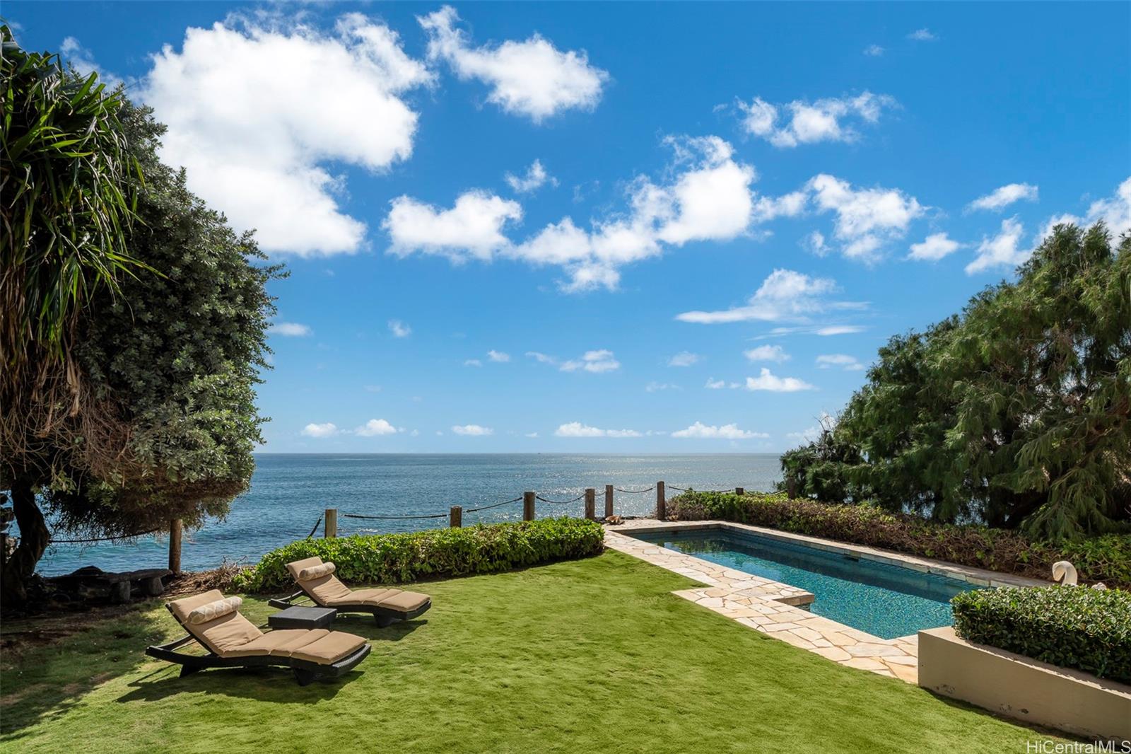 4248  Kaikoo Place Diamond Head, Diamond Head home - photo 2 of 25