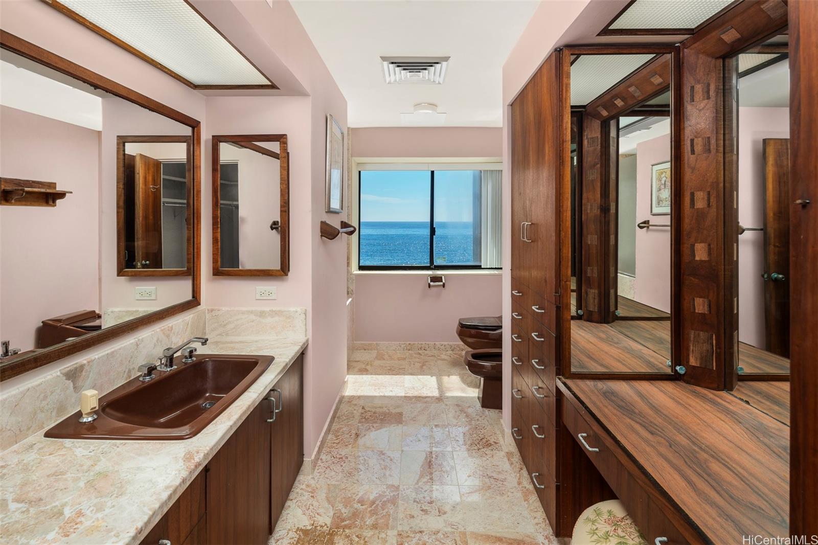 4248  Kaikoo Place Diamond Head, Diamond Head home - photo 18 of 25