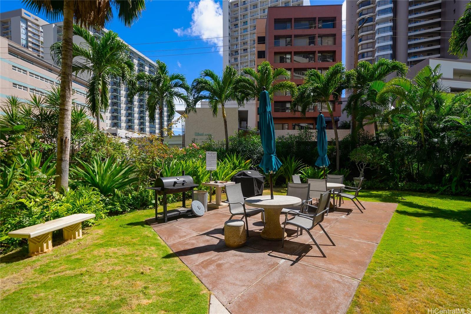 Kalia condo # 1001B, Honolulu, Hawaii - photo 20 of 24