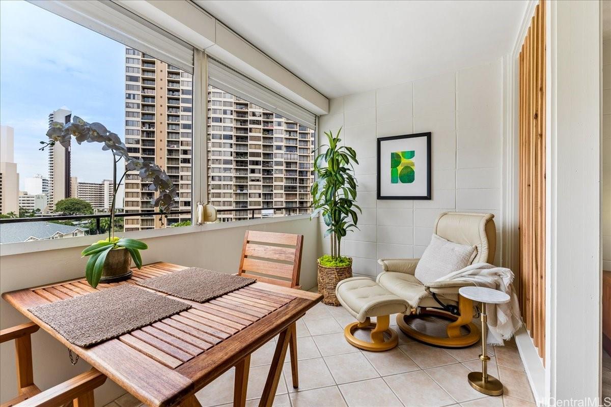 Kalia condo # 1002B, Honolulu, Hawaii - photo 16 of 25