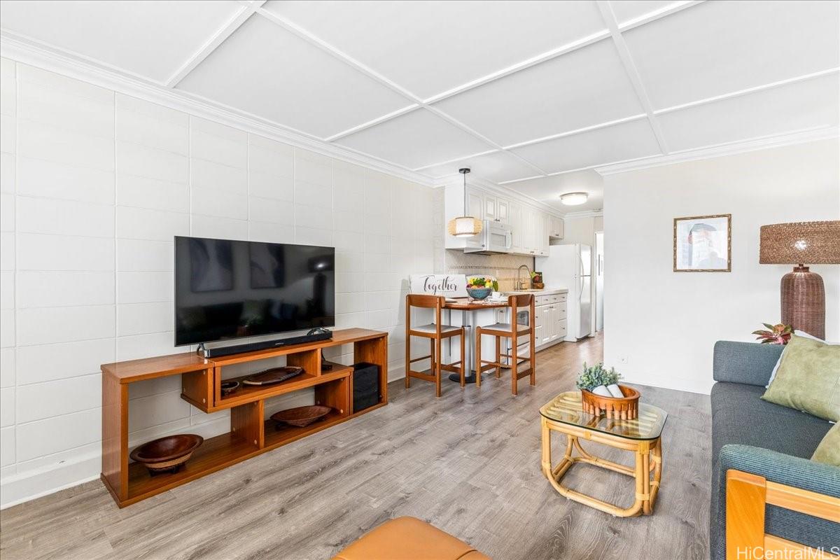 Kalia condo # 1002B, Honolulu, Hawaii - photo 5 of 25