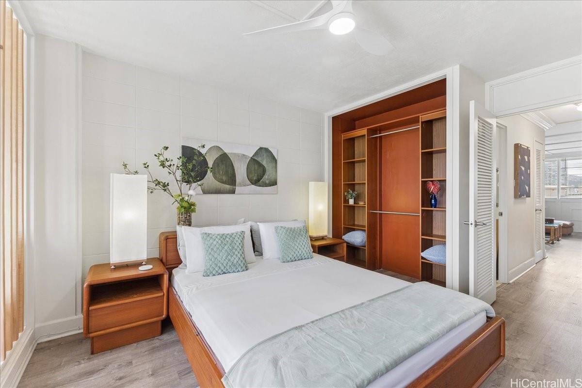 Kalia condo # 1002B, Honolulu, Hawaii - photo 10 of 25