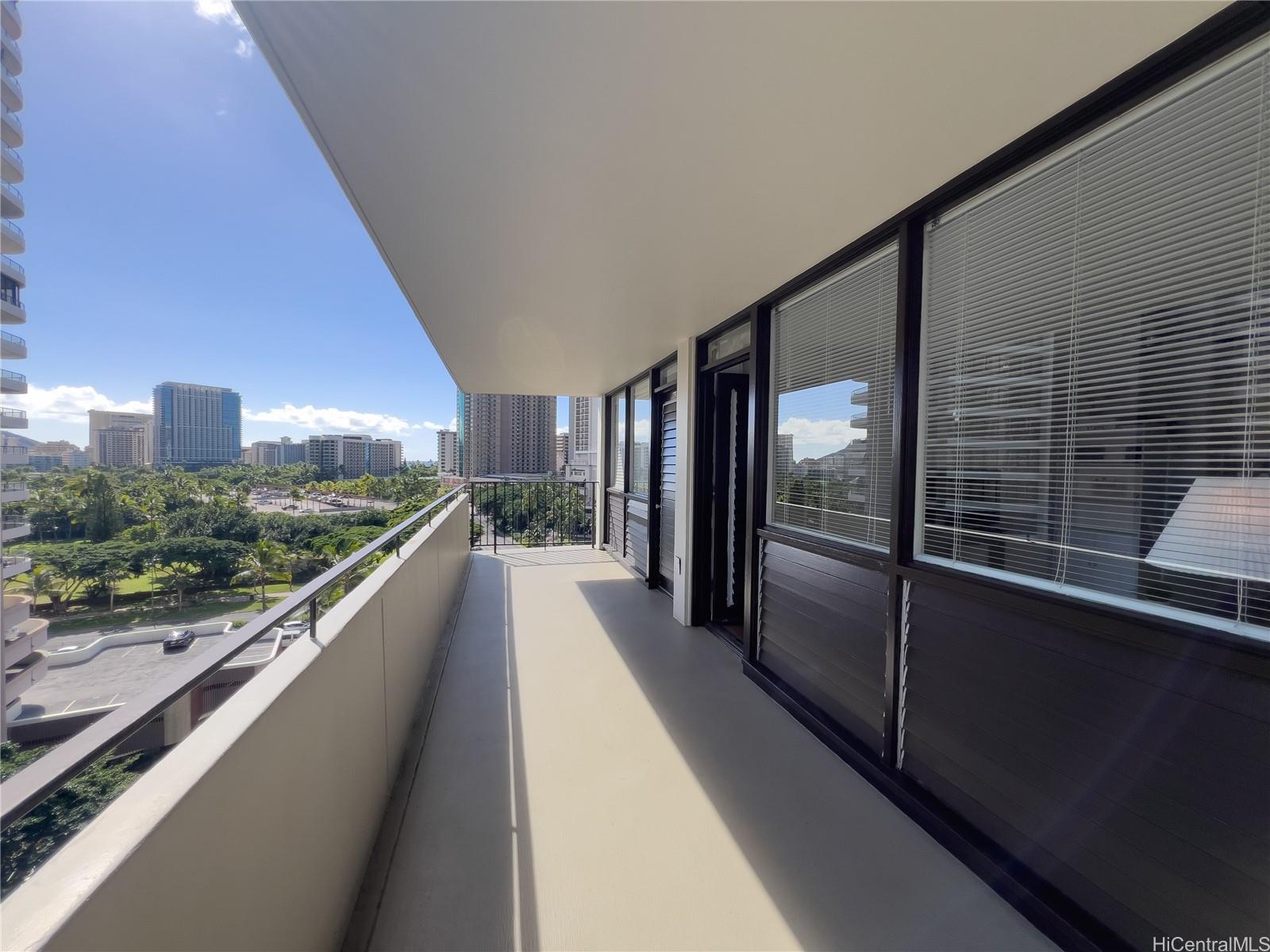 Kalia condo # 1007B, Honolulu, Hawaii - photo 11 of 20