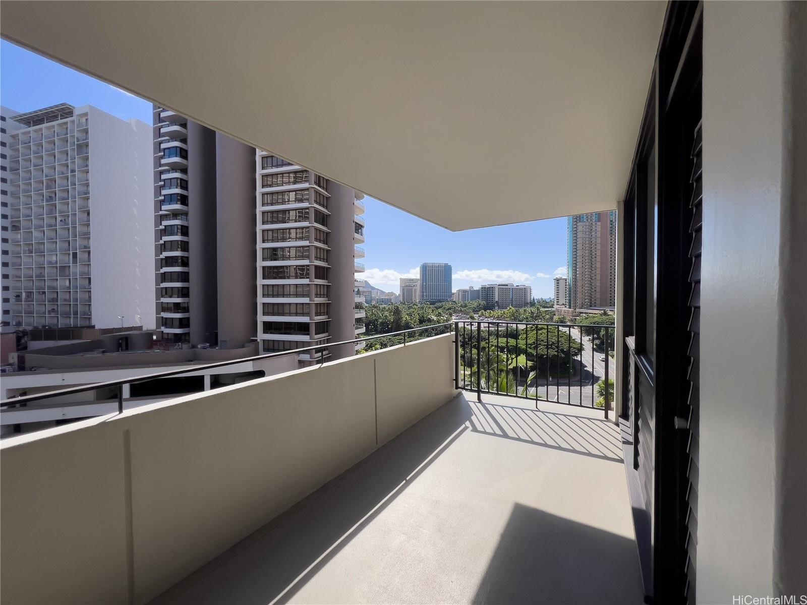 Kalia condo # 1007B, Honolulu, Hawaii - photo 14 of 20