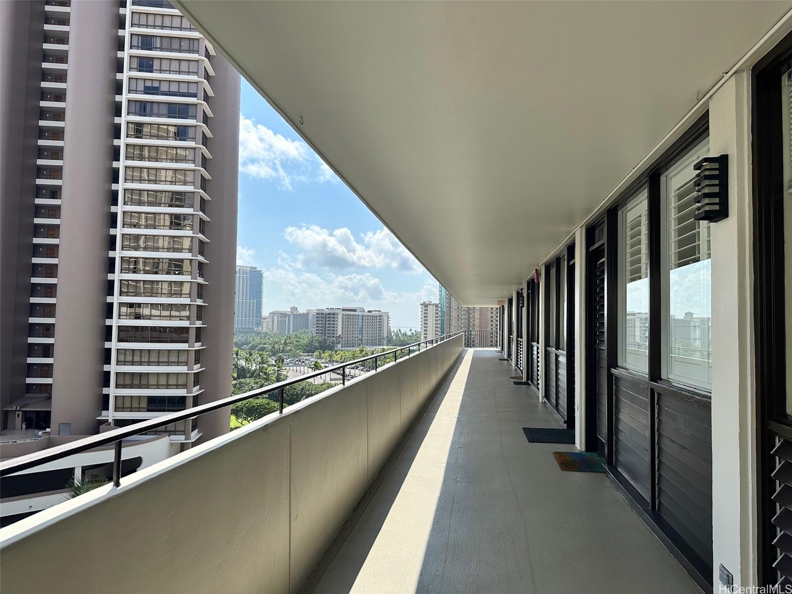 Kalia condo # 1201B, Honolulu, Hawaii - photo 11 of 19