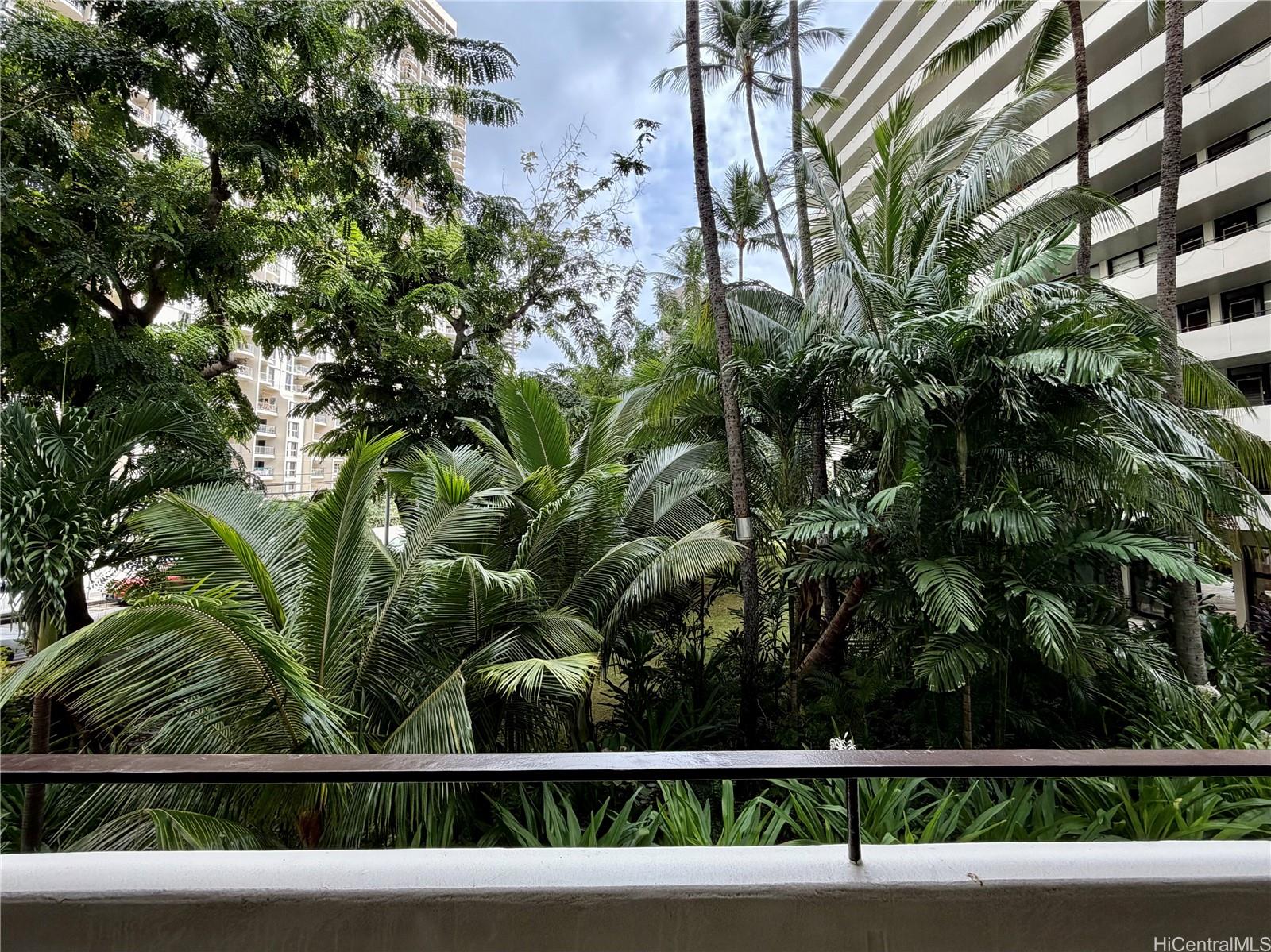 Kalia condo # 206C, Honolulu, Hawaii - photo 14 of 17