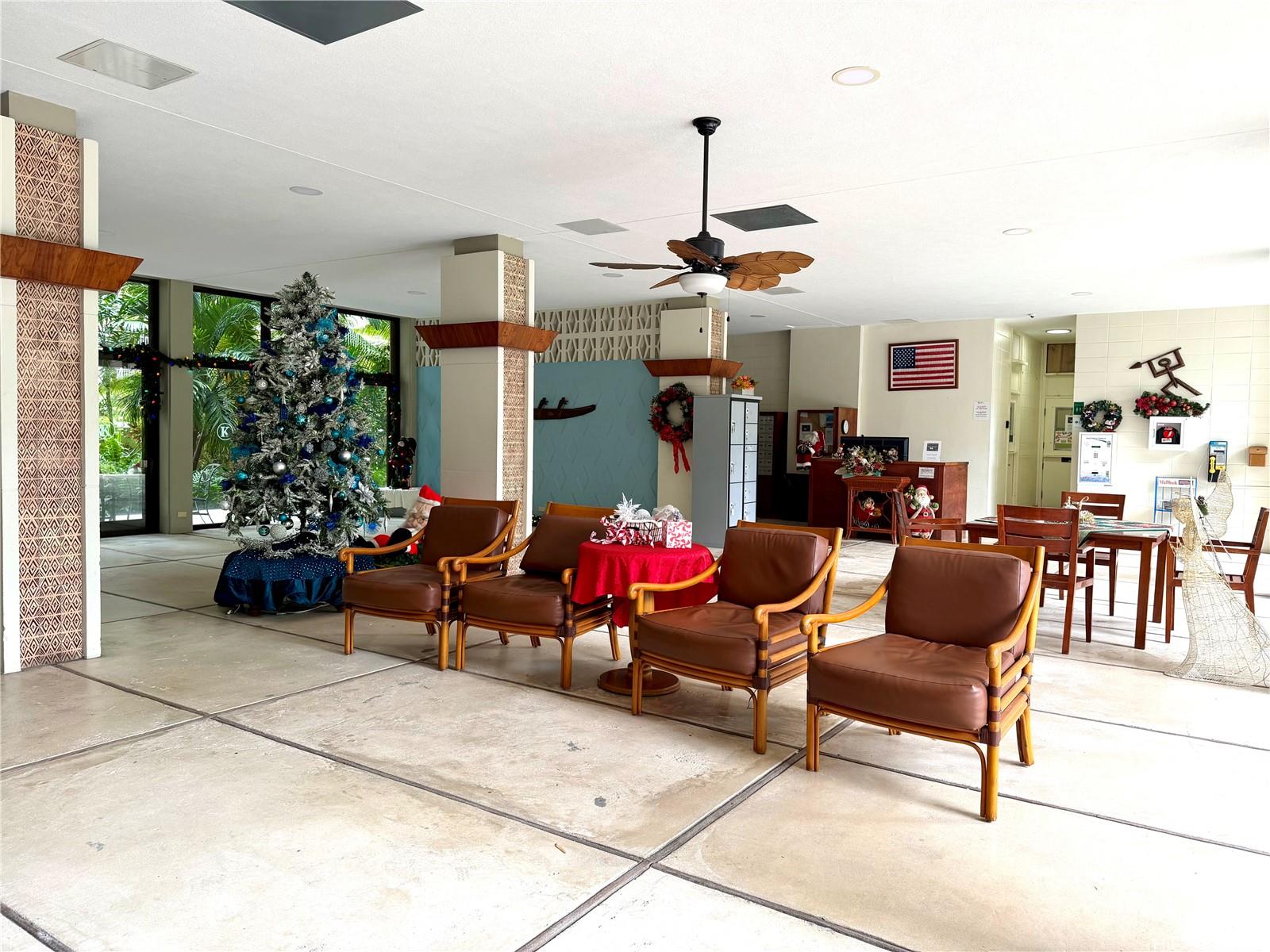 Kalia condo # 206C, Honolulu, Hawaii - photo 15 of 17