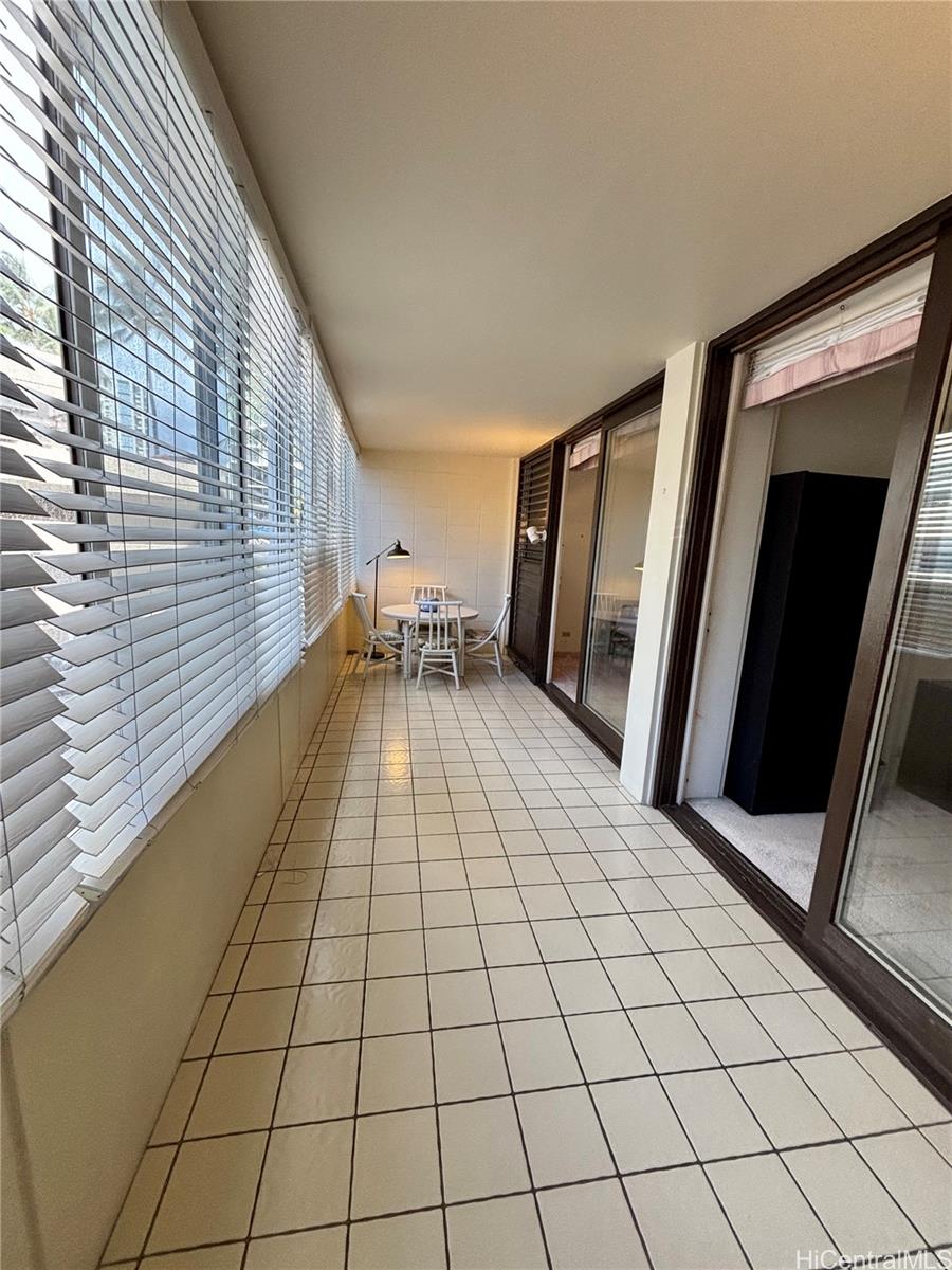 Kalia condo # 206C, Honolulu, Hawaii - photo 5 of 13