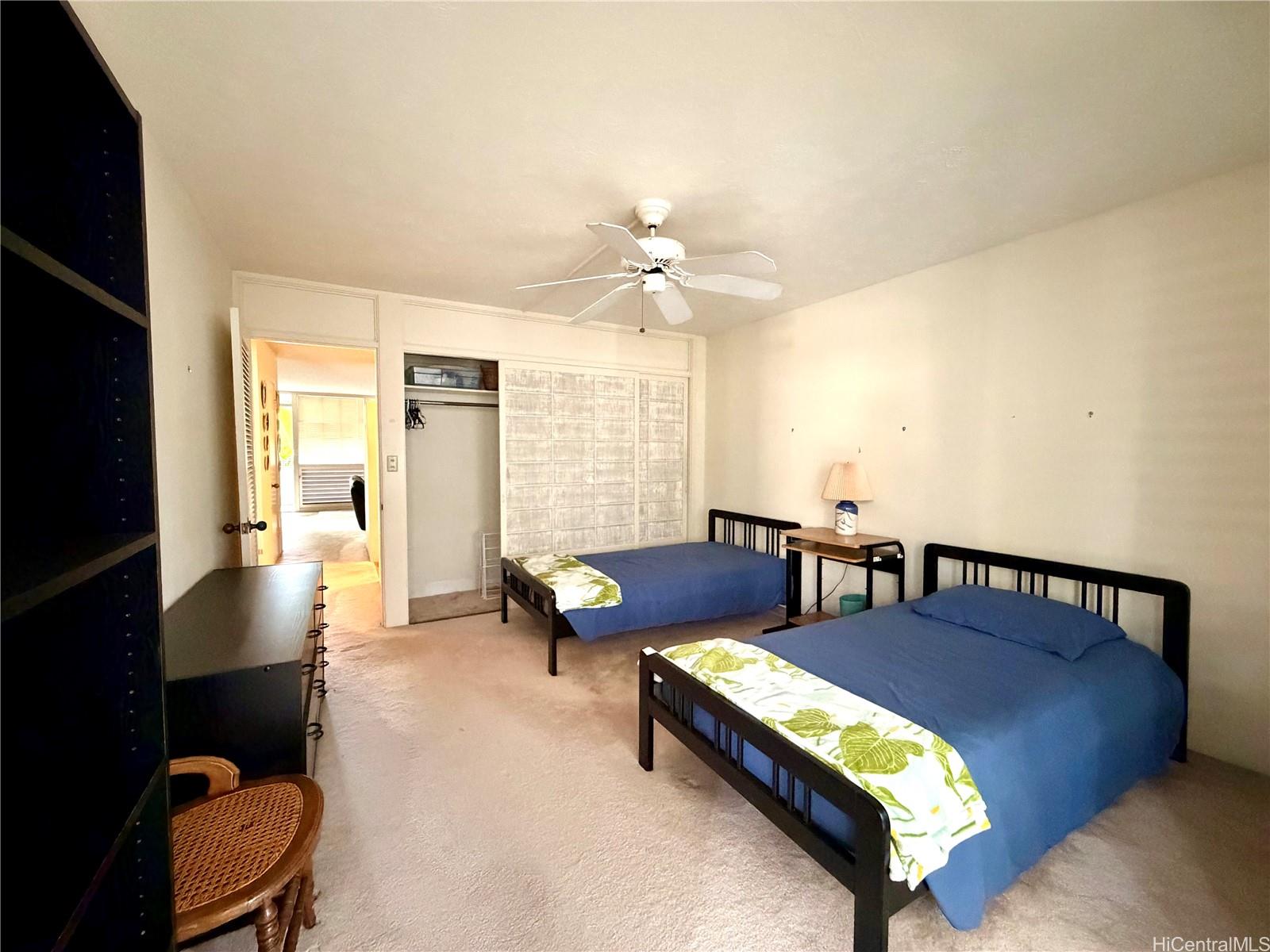 Kalia condo # 206C, Honolulu, Hawaii - photo 6 of 17