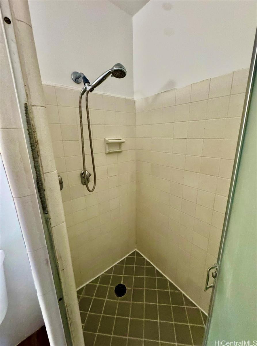 Kalia condo # 302B, Honolulu, Hawaii - photo 11 of 25