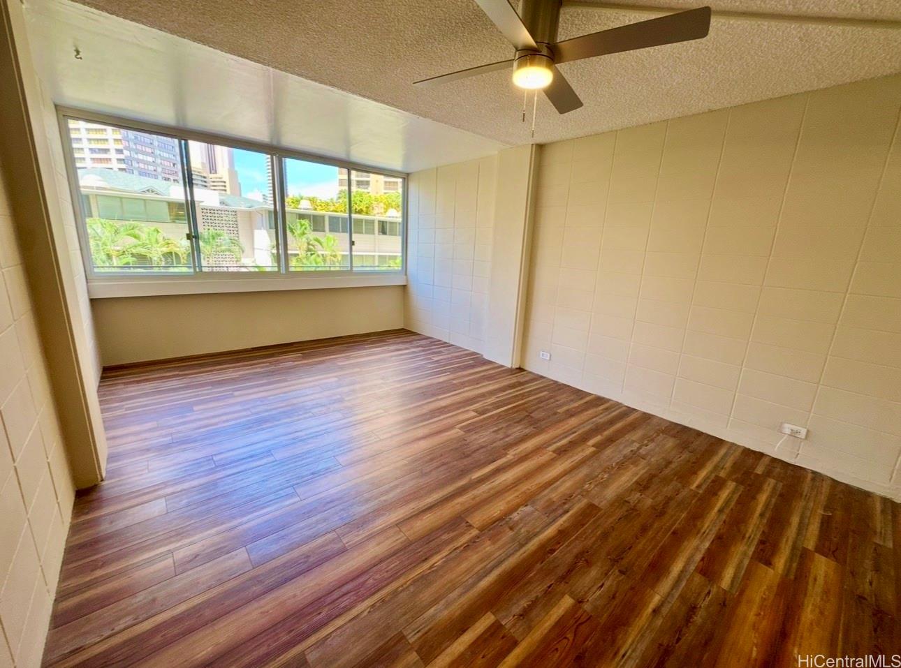 Kalia condo # 302B, Honolulu, Hawaii - photo 18 of 25