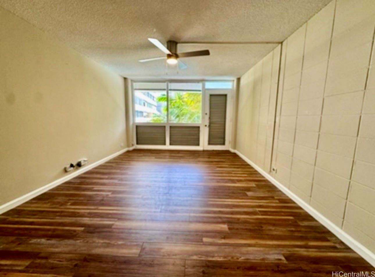 Kalia condo # 302B, Honolulu, Hawaii - photo 3 of 25