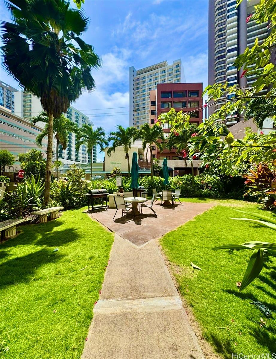 Kalia condo # 302B, Honolulu, Hawaii - photo 24 of 25