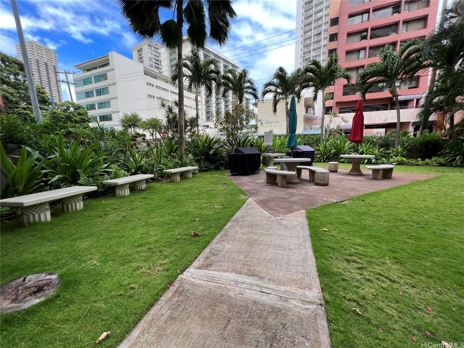 425 Ena Road Honolulu - Rental - photo 12 of 14