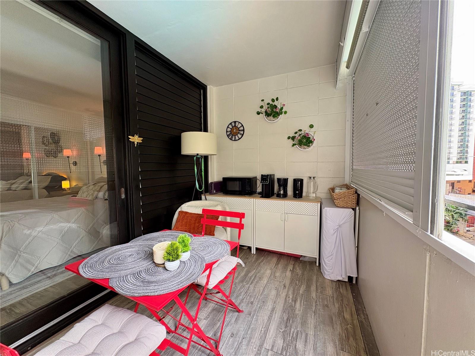 425 Ena Road Honolulu - Rental - photo 10 of 14