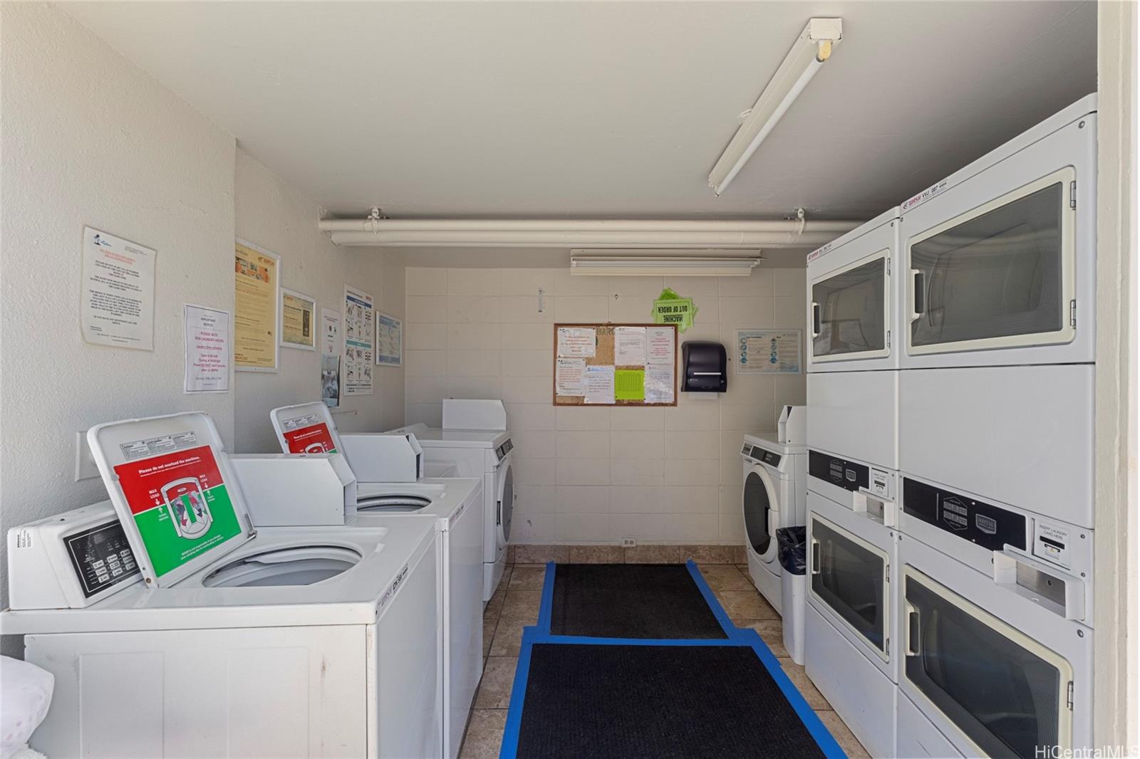 Kalia condo # 405C, Honolulu, Hawaii - photo 15 of 15