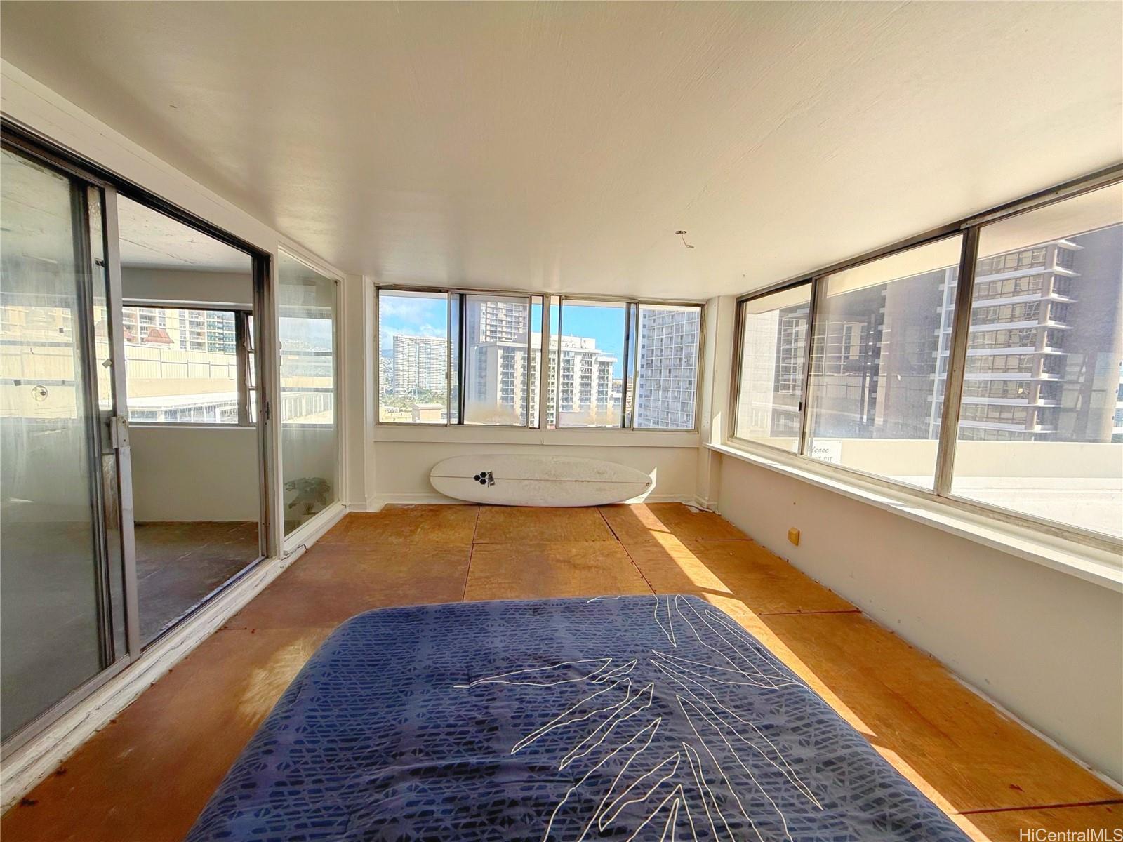 Kalia condo # 5D, Honolulu, Hawaii - photo 13 of 25