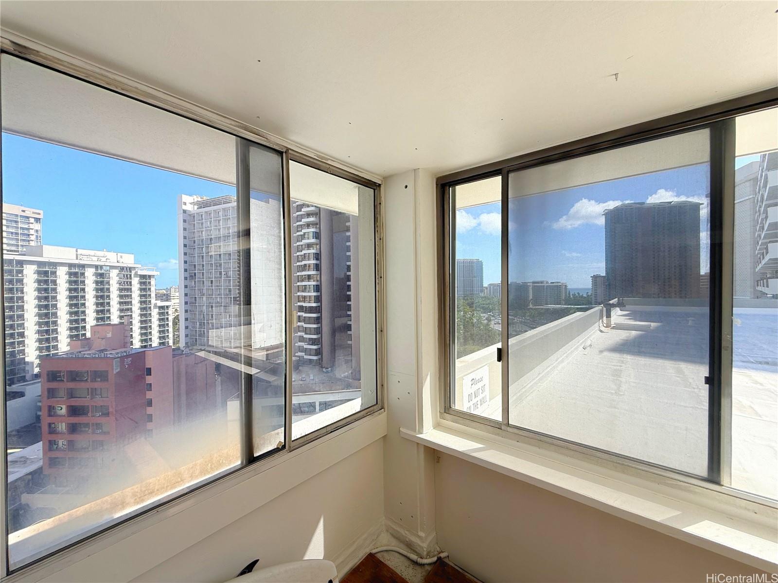 Kalia condo # 5D, Honolulu, Hawaii - photo 17 of 25