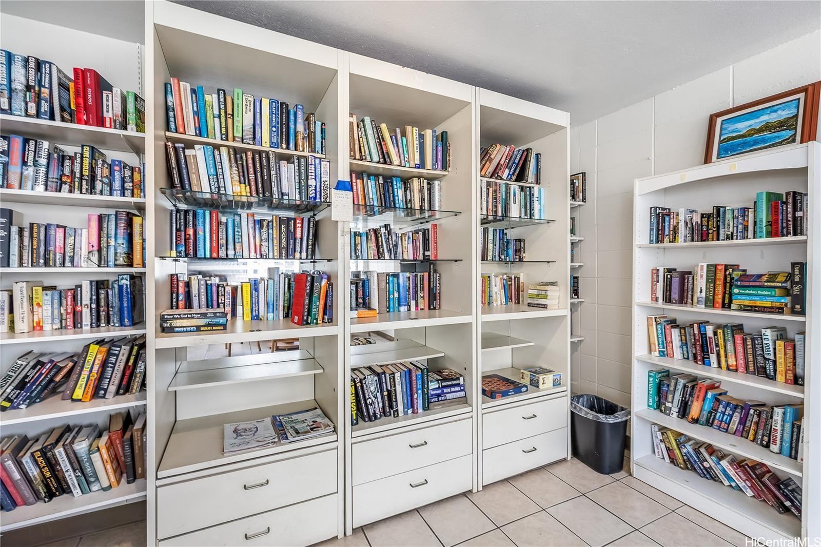 Kalia condo # 5D, Honolulu, Hawaii - photo 21 of 25