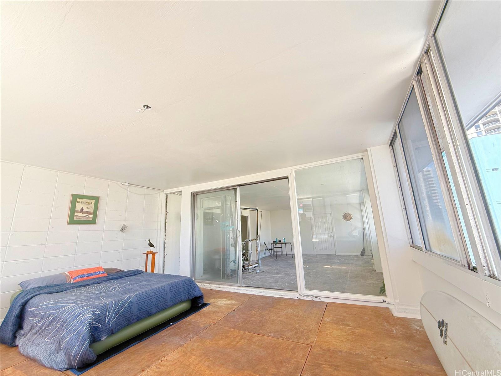 Kalia condo # 5D, Honolulu, Hawaii - photo 6 of 25