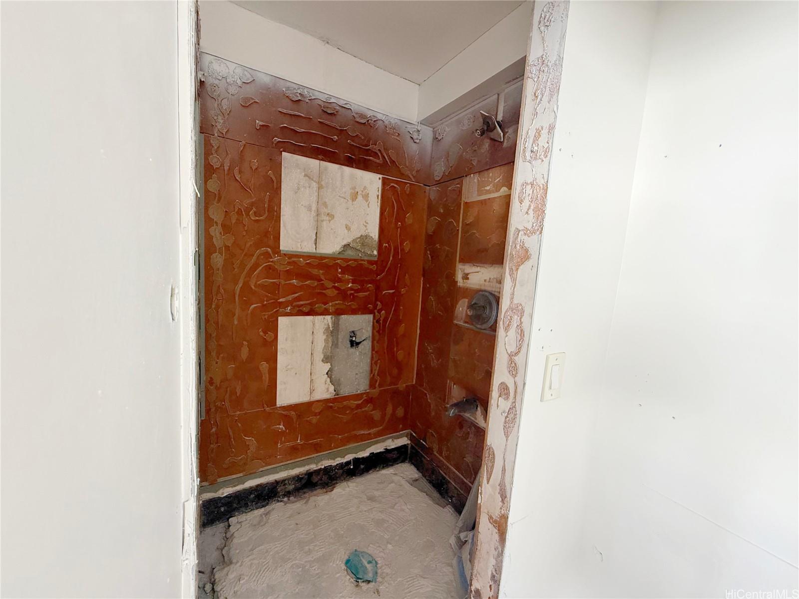 Kalia condo # 5D, Honolulu, Hawaii - photo 9 of 25