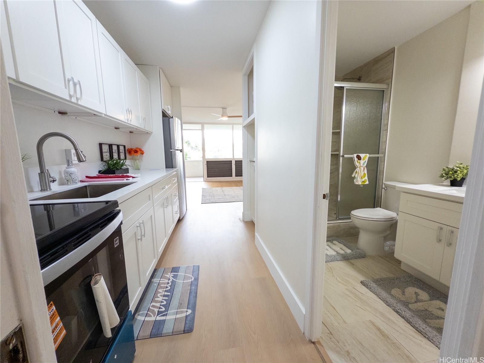 Kalia condo # 607C, Honolulu, Hawaii - photo 2 of 21