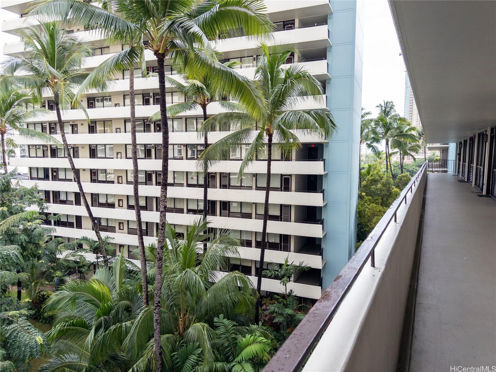 Kalia condo # 607C, Honolulu, Hawaii - photo 20 of 21