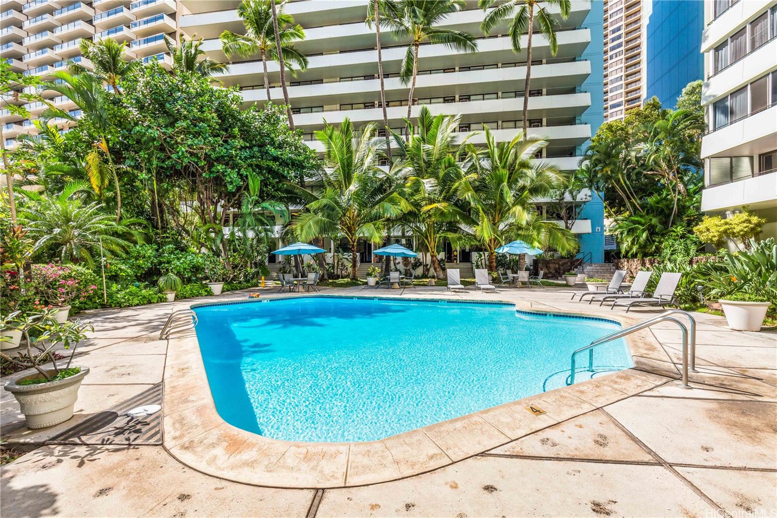 Kalia condo # 703A, Honolulu, Hawaii - photo 12 of 20