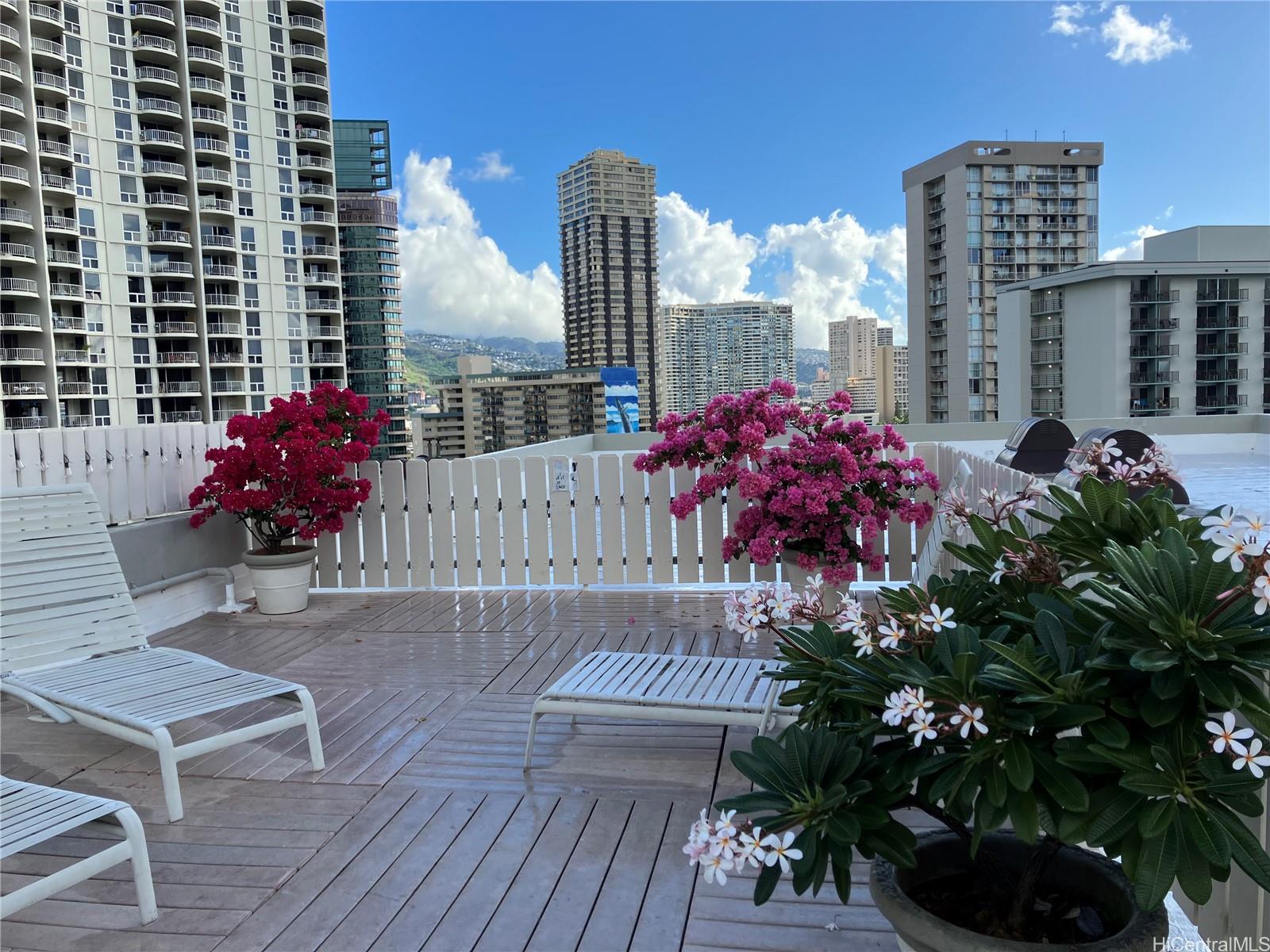 Kalia condo # 703A, Honolulu, Hawaii - photo 5 of 24