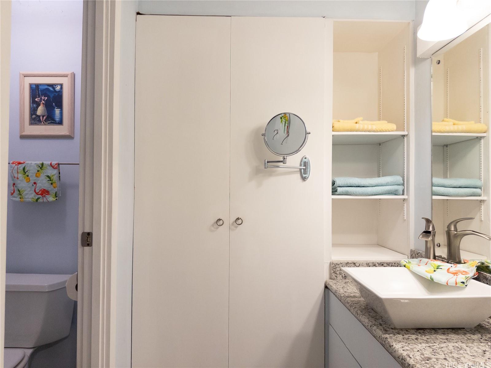 Kalia condo # 706B, Honolulu, Hawaii - photo 14 of 23