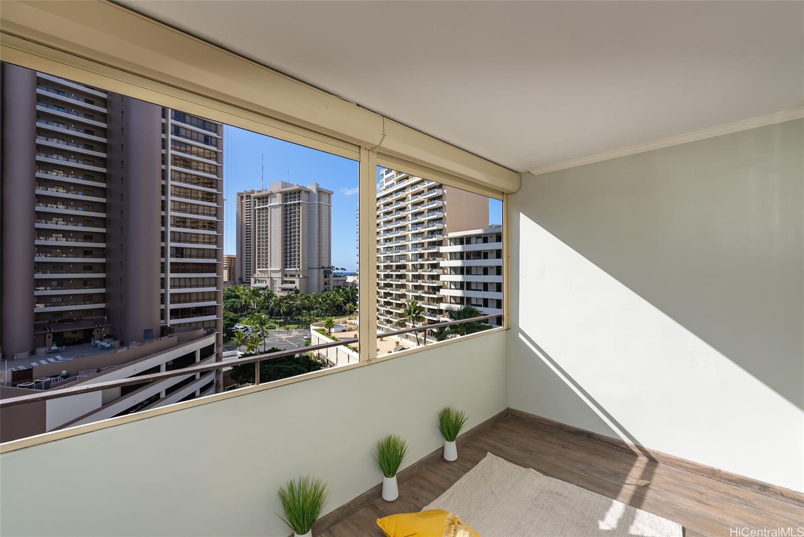 Kalia condo # A1108, Honolulu, Hawaii - photo 14 of 22