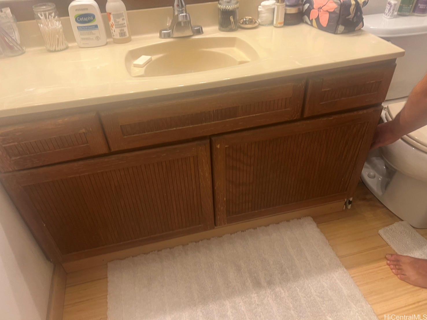 Kalia condo # A1207, Honolulu, Hawaii - photo 7 of 16