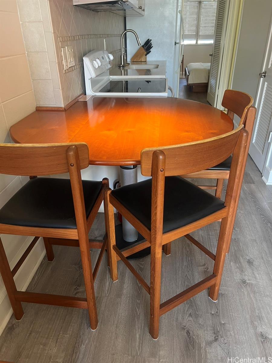 Kalia condo # B1002, Honolulu, Hawaii - photo 7 of 20